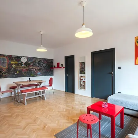 Apartment New Design By Gozsdu Court