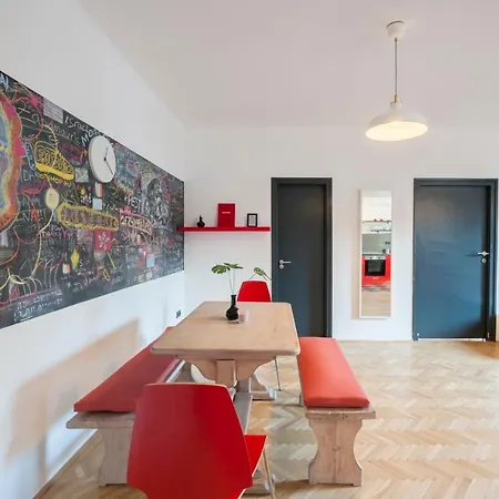 New Design By Gozsdu Court Apartment Budapest
