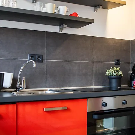 New Design By Gozsdu Court Apartment *